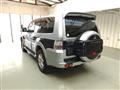 2011 Mitsubishi Pajero