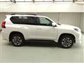 2023 Toyota Land Cruiser Prado