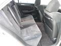 2005 Toyota Crown