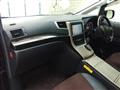 2013 Toyota Alphard