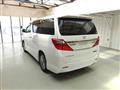 2014 Toyota Alphard