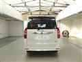 2010 Toyota Noah