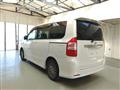 2010 Toyota Noah