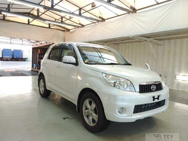 2013 Toyota Rush