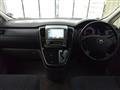 2005 Toyota Alphard