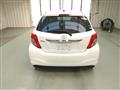 2011 Toyota Vitz