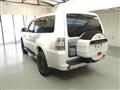 2011 Mitsubishi Pajero