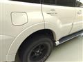 2011 Mitsubishi Pajero