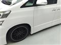 2013 Toyota Vellfire