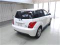 2005 Toyota IST