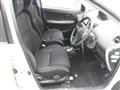 2005 Toyota IST