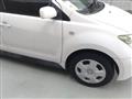 2005 Toyota IST