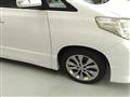 2011 Toyota Alphard
