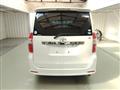 2008 Toyota Noah