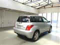 2005 Toyota IST