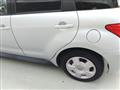 2005 Toyota IST