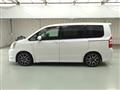 2011 Toyota Noah