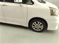 2011 Toyota Noah