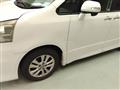 2011 Toyota Noah