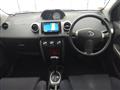 2004 Toyota IST