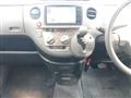 2009 Toyota Sienta