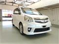 2011 Toyota Noah