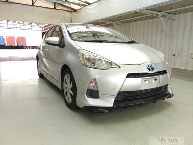 2012 Toyota AQUA