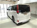 2014 Toyota Noah
