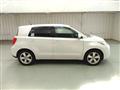 2010 Toyota IST