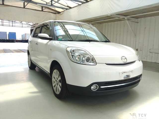 2011 Mazda Verisa