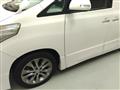 2011 Toyota Alphard