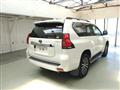 2017 Toyota Land Cruiser Prado