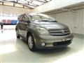 2005 Toyota IST