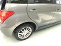 2005 Toyota IST
