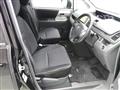 2007 Toyota Voxy