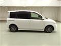 2011 Toyota Sienta