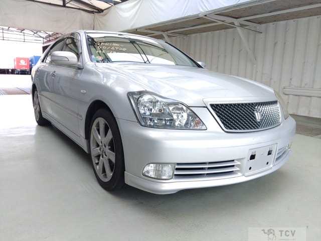 2004 Toyota Crown