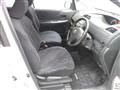 2006 Toyota Ractis