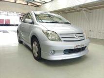 2005 Toyota IST