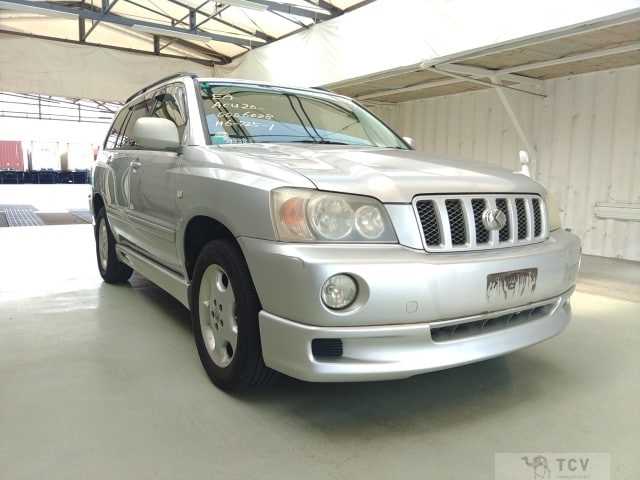 2001 Toyota Kluger V
