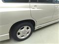 2001 Toyota Kluger V