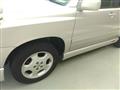 2001 Toyota Kluger V
