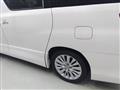 2014 Toyota Alphard