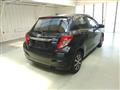 2011 Toyota Vitz