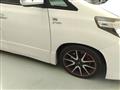 2013 Toyota Alphard