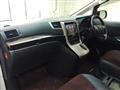 2013 Toyota Alphard