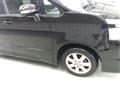 2007 Toyota Voxy
