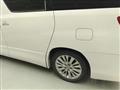 2014 Toyota Alphard