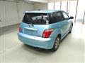 2005 Toyota IST