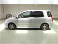 2007 Toyota Raum
